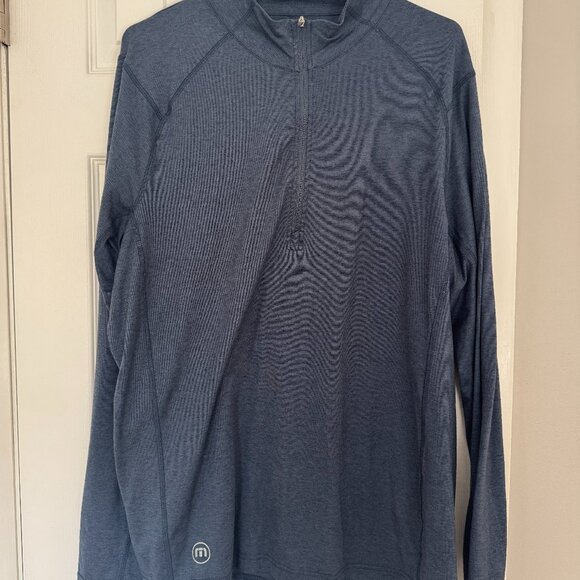Travis Mathew Quarter zip Performance - Picture 1 of 3